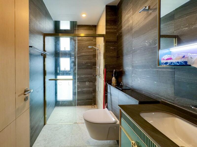 For Sale - DETACHED House 3.5-storey Like New | D16 Simpang Bedok ★Eminence Landed★