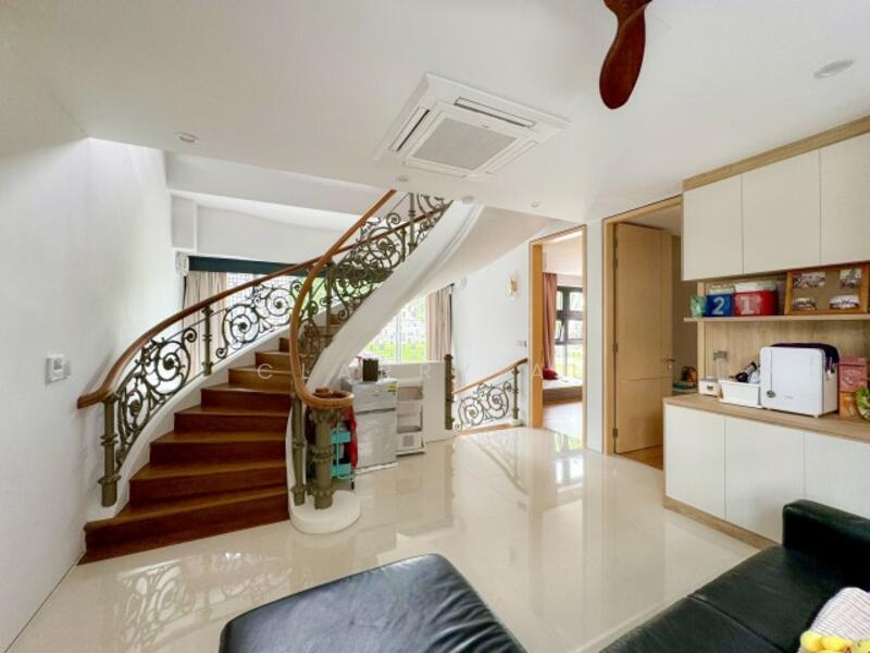 For Sale - DETACHED House 3.5-storey Like New | D16 Simpang Bedok ★Eminence Landed★