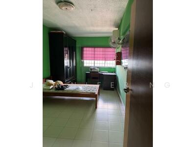 For Rent - 452 Jurong West Street 42
