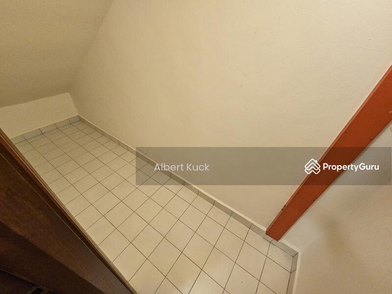 Utility Room / Helper Room