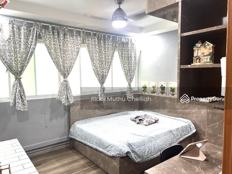 For Sale - 408 Jurong West Street 42
