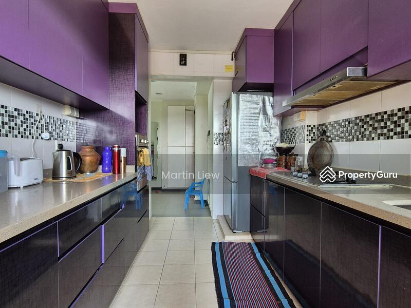 For Sale - 592A Montreal Ville