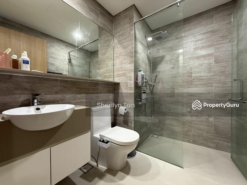 For Rent - Flora View