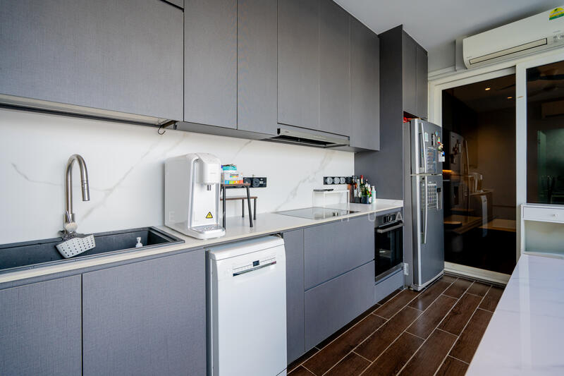 For Sale - Suites @ Topaz