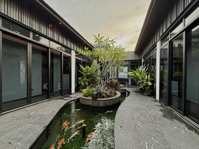 For Sale - ⭐️⭐️LANDED7772@ GCBA Rebuilt Bungalow with Huge Land Size and Swimming Pool