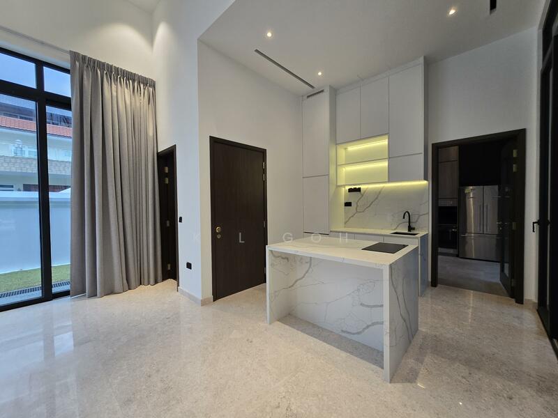 ⭐️⭐️LANDED7772@ALMOST NEW GCB ONLY $1xxx PSF UP! ☎️ 8382...7772, Caldecott hill, Lornie Road, 8 Bedrooms, 6,126 sqft, Good Class Bungalow For Sale, by K L Goh, 60113765 - PropertyGuru.com.sg
