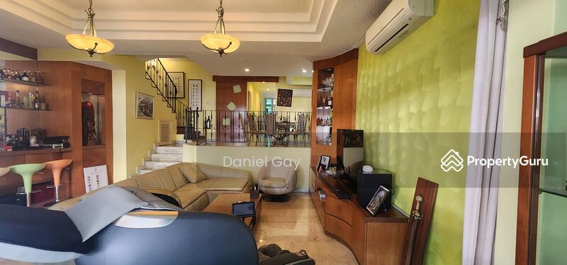 Spacious Living Room
