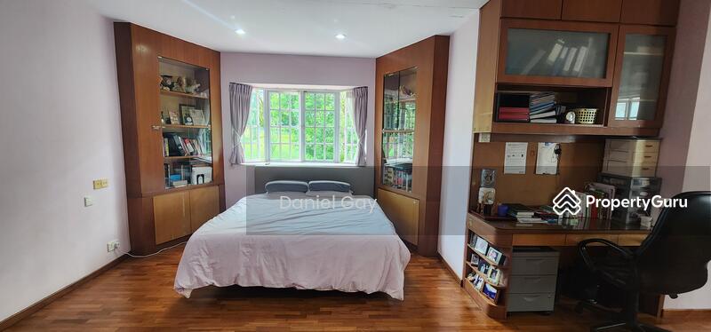 Huge Master Bedroom
