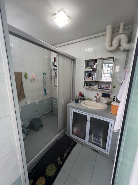 For Rent - 206 Boon Lay Drive