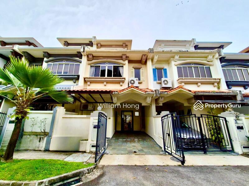 For Rent - 3 Sty Terrace with 5 ensuites face PARK • Changi Heights