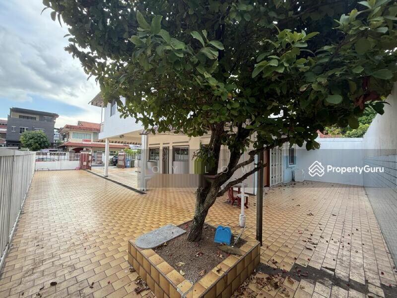 For Sale - Rectangular Semi-D Plot Size With Wide Frontage Suitable For A&A OR Rebuild