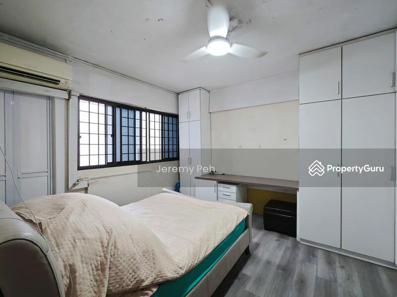 For Sale - 450 Jurong West Street 42