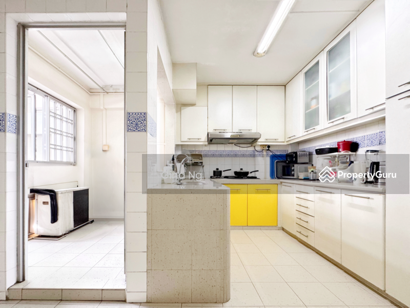 For Sale - 245 Simei Street 5