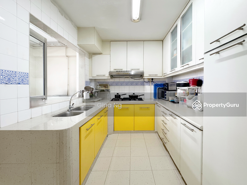 For Sale - 245 Simei Street 5