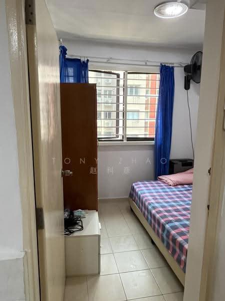 29 Kelantan Road, 29 Kelantan Road, Farrer Park / Serangoon Rd, 2 Bedrooms, 796 sqft, HDB Flat For Sale, by Tony Zhao 赵科彦, 60114023 - Bedroom - PropertyGuru.com.sg