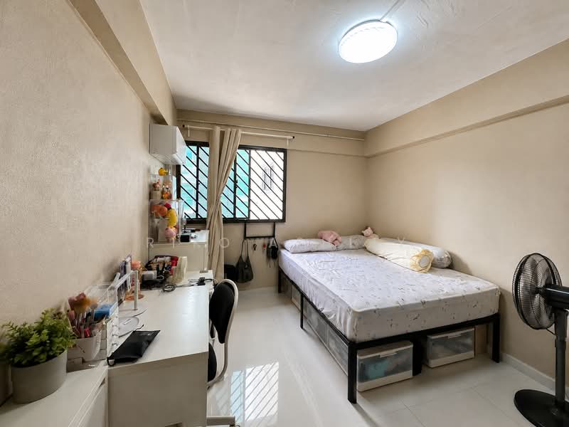102 Woodlands Street 13, 102 Woodlands Street 13, Room Rental, 150 sqft, HDB Flat For Rent, by Riko Ashley, 60114109 - Bedroom - PropertyGuru.com.sg