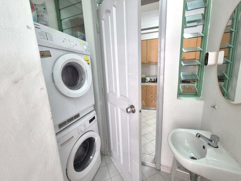 For Rent - The Sunny Spring