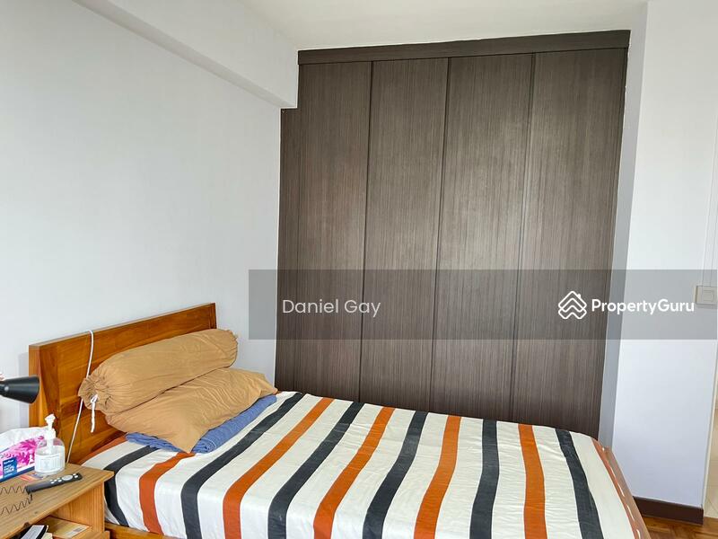 Good size common bedroom 1