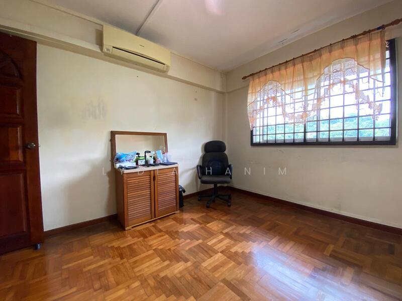 For Sale - 266 Bukit Batok East Avenue 4