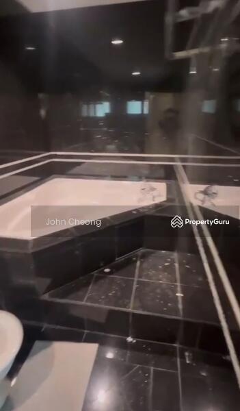 Spacious Bathroom with bathtub