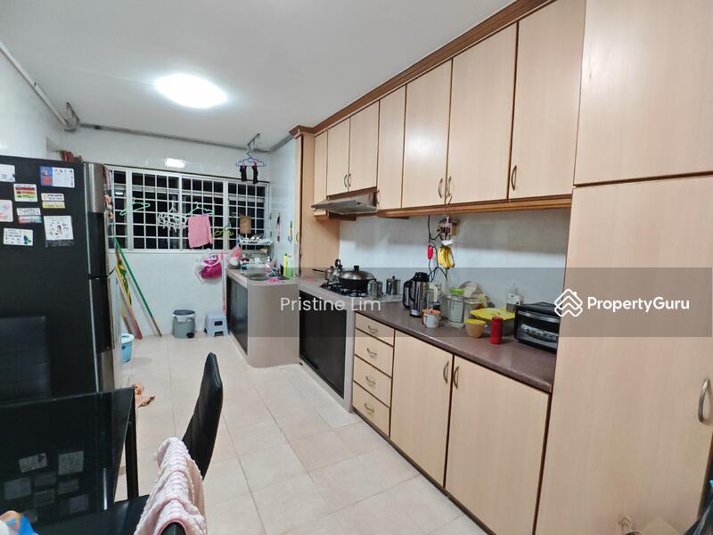 For Sale - 114 Hougang Avenue 1