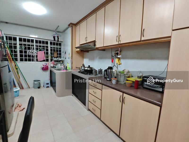 For Sale - 114 Hougang Avenue 1