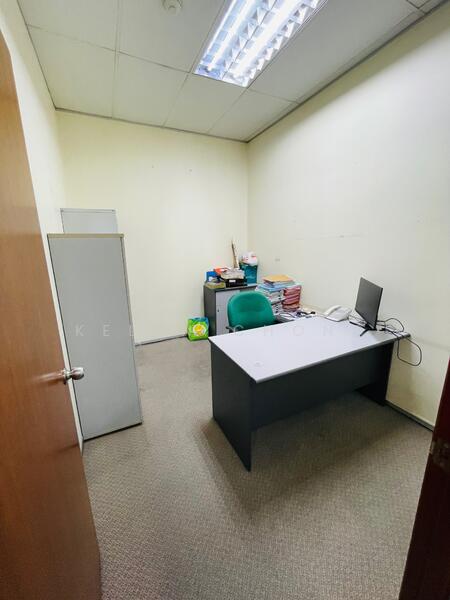 City Warehouse, 5 Kaki Bukit Road 2, 5,940 sqft, Factory / Workshop (B2) For Rent, by Kelyn Chong, 60114269 - Study - CommercialGuru.com.sg