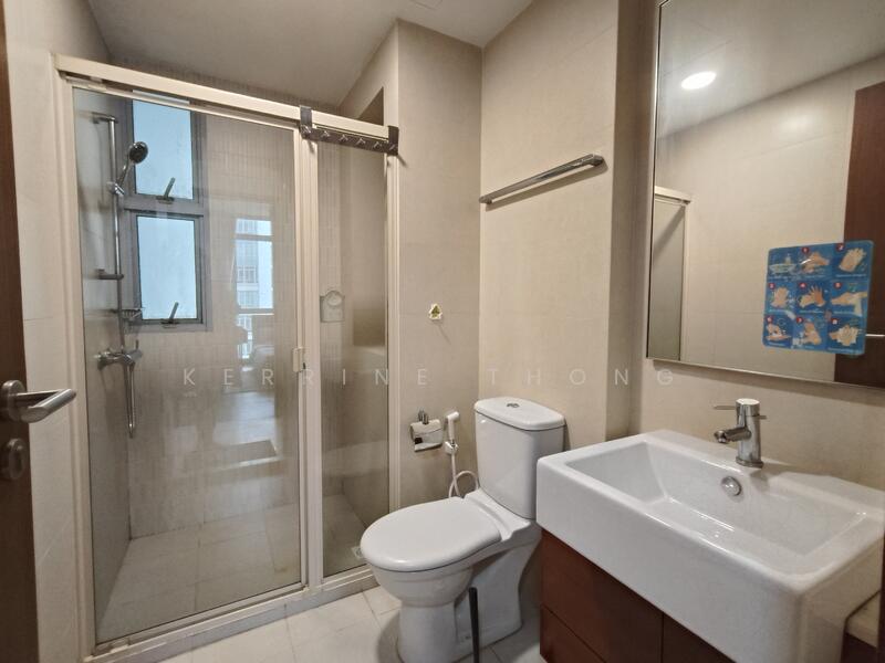 The Lakeshore, 31 Jurong West Street 41, Room Rental, 110 sqft, Condominium For Rent, by Kerrine Thong, 60114318 - PropertyGuru.com.sg