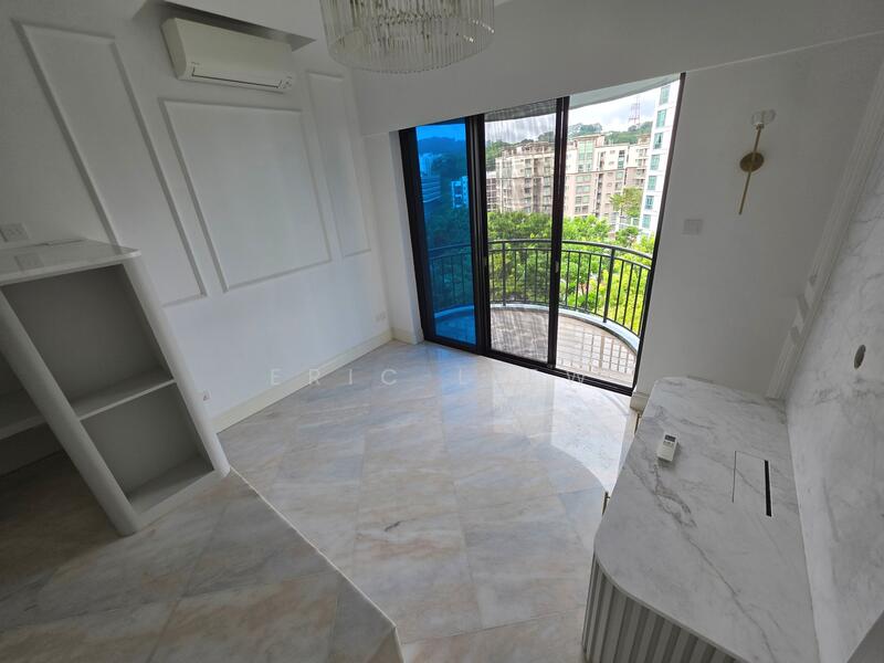 For Sale - Montrosa