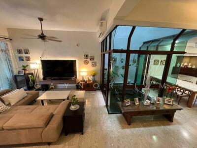 For Sale - Beautiful Inter Terrace House Near To Pasir Ris Park