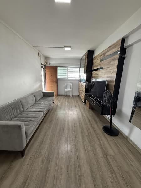 55 Chai Chee Drive, 55 Chai Chee Drive, 2 Bedrooms, 818 sqft, HDB Flat For Rent, by Jaren Hoo, 60114719 - Living Room - PropertyGuru.com.sg