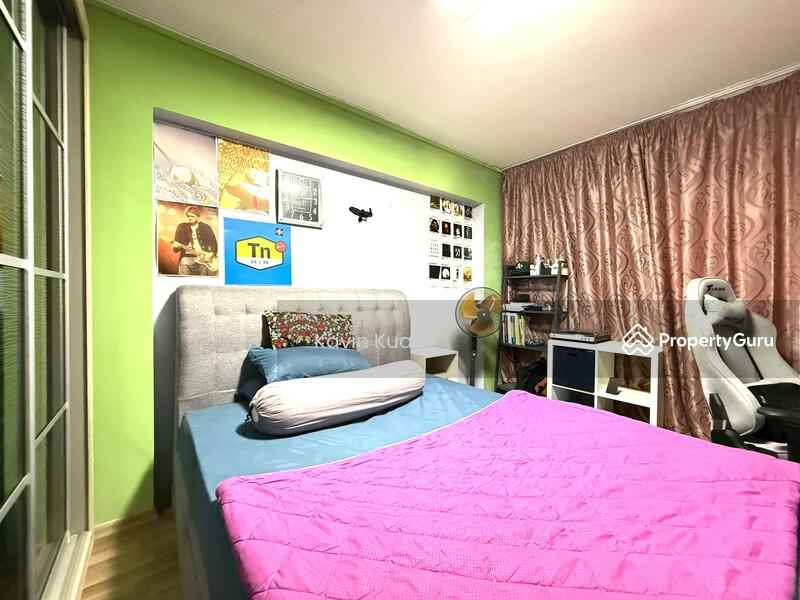For Sale - 840 Tampines Street 82
