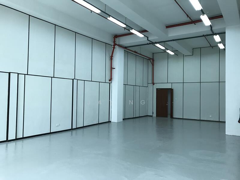 Foo Wah Industrial Building, 45 Jalan Pemimpin, 3,500 sqft, Light Industrial (B1) For Sale, by Jay Ng, 60114793 - Others - CommercialGuru.com.sg