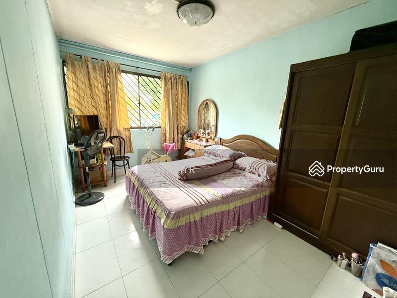 For Sale - 711 Jurong West Street 71