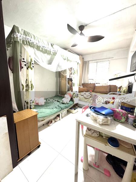 For Rent - 244 Jurong East Street 24