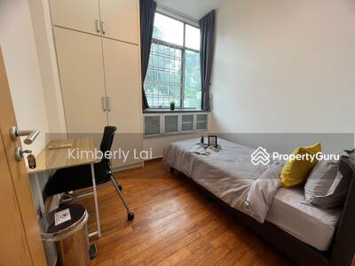 For Sale - Cheap FH 3 bed 3 bath + store near East Coast Park. For families & investors.