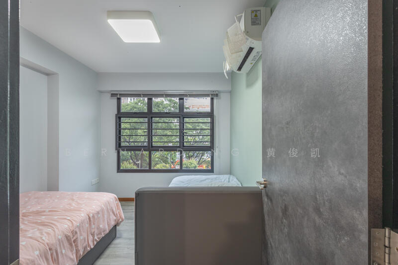 For Sale - 606B Tampines Street 61
