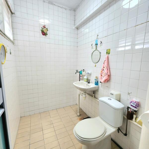 For Sale - 145 Bishan Street 11