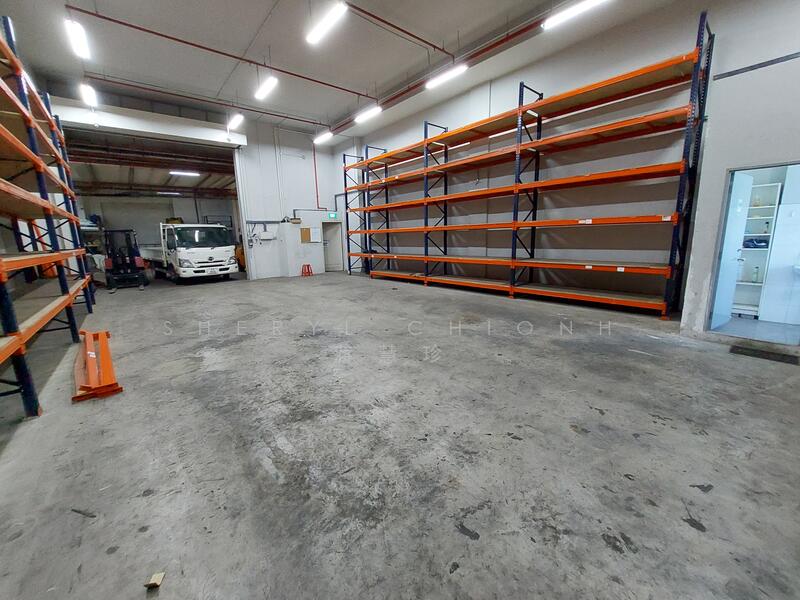 West Connect Building, 10 Buroh Street, 1,732 sqft, Factory / Workshop (B2) For Sale, by Sheryl Chionh 蒋慧珍, 60115056 - West Connect (Interior of Unit) - CommercialGuru.com.sg