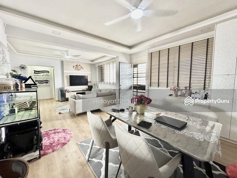 For Sale - 876 Tampines Street 84