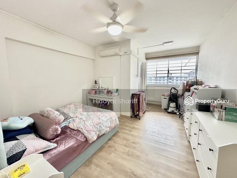 For Sale - 876 Tampines Street 84