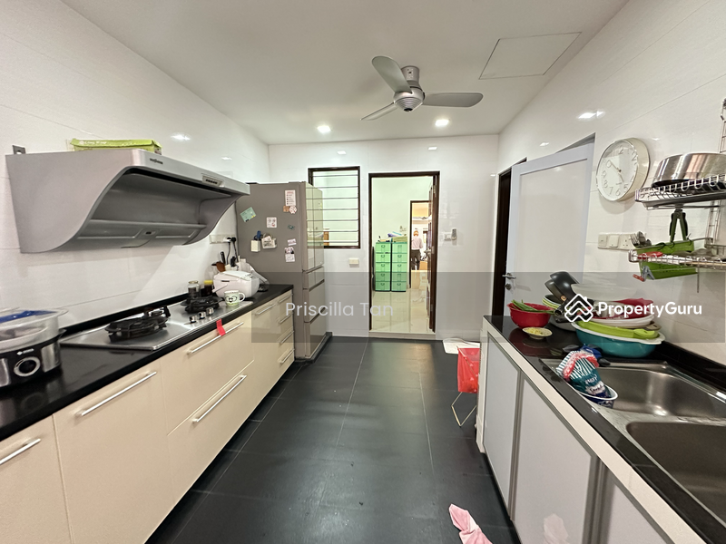 For Sale - Rare 2 Storey Corner-T @ near Serangoon MRT and Nex