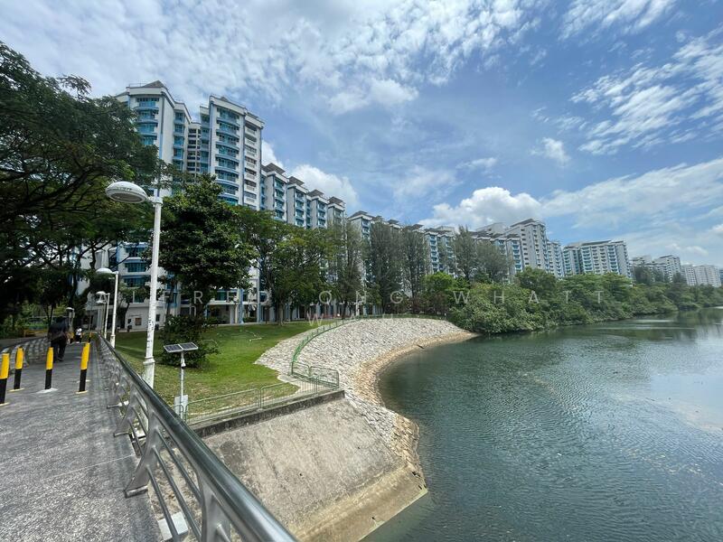 Stay next to a river