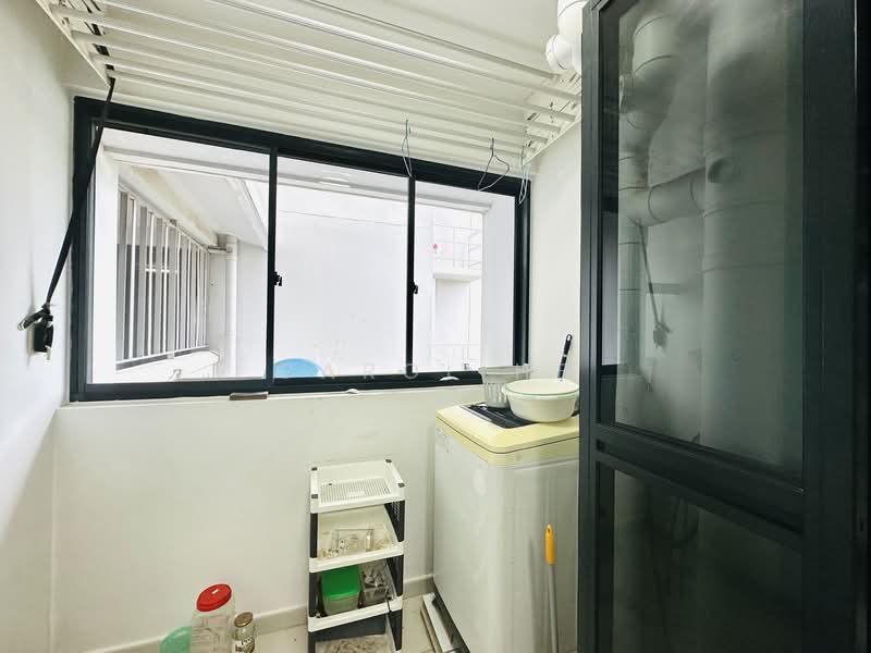 115C Alkaff Crescent HDB Flat For Sale at S$ 1,250,000 | PropertyGuru Singapore - Balcony