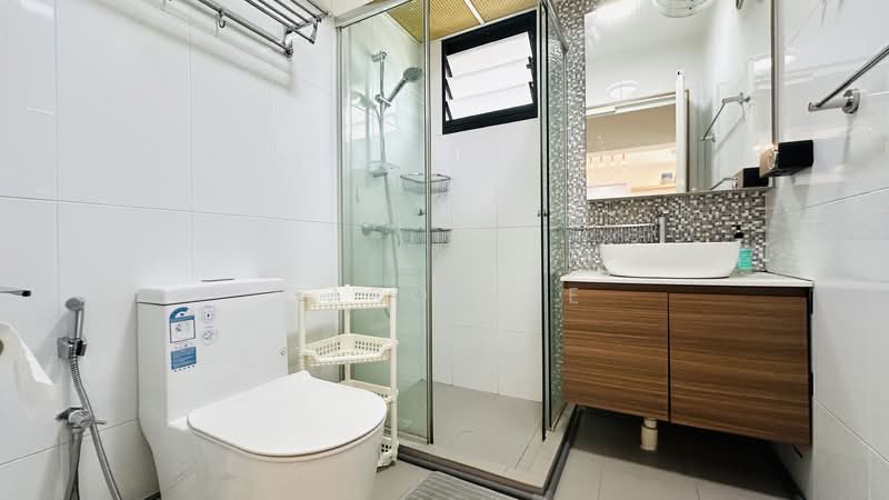 115C Alkaff Crescent HDB Flat For Sale at S$ 1,250,000 | PropertyGuru Singapore - Bathroom