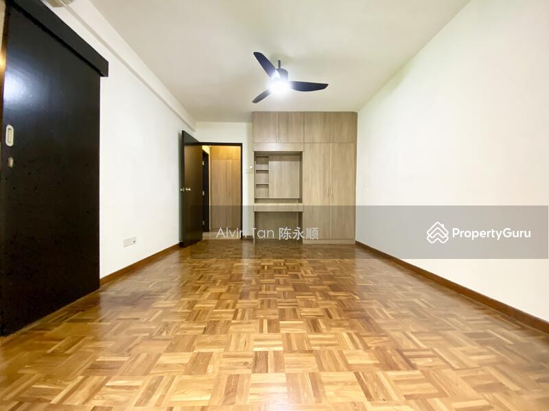 For Rent - Watten Estate Condominium
