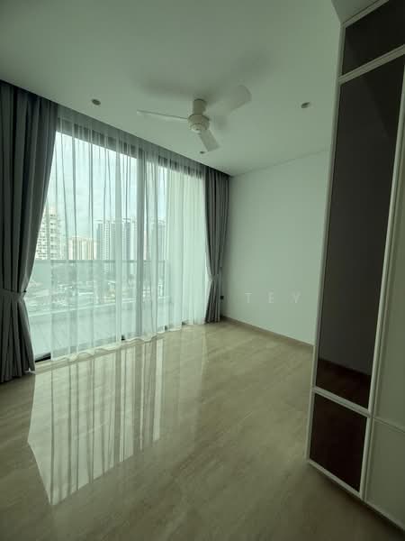 Tomlinson Heights, 31 Tomlinson Road, 5 Bedrooms, 4,047 sqft, Condominium For Sale, by Nancy Tey, 60115545 - Balcony - PropertyGuru.com.sg
