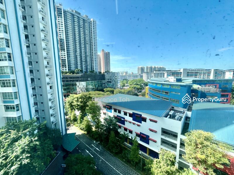 Clementi Cascadia 