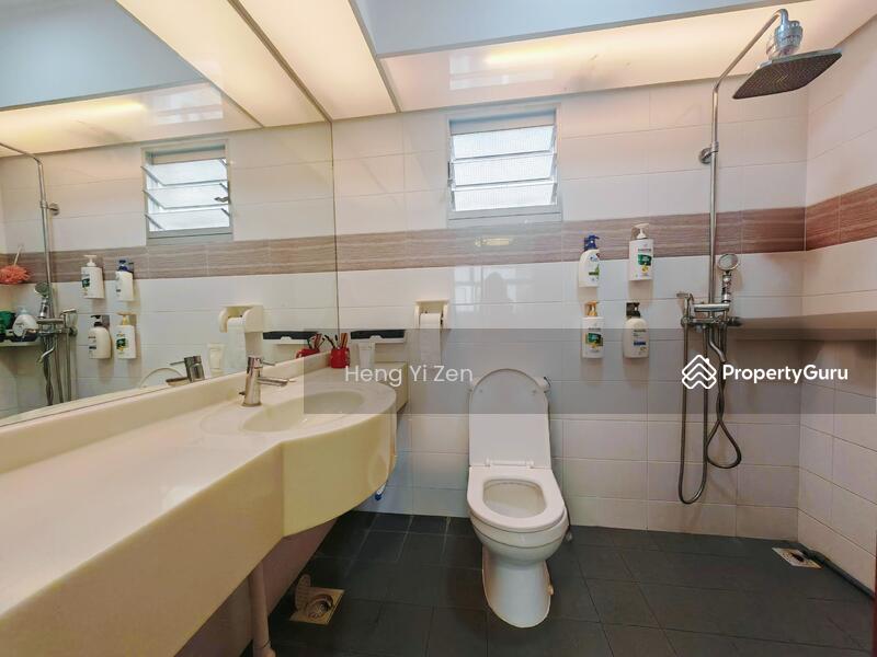 For Sale - 338B Anchorvale Crescent