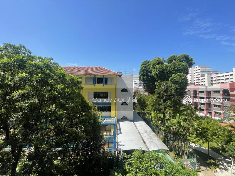 For Sale - 446 Hougang Avenue 8